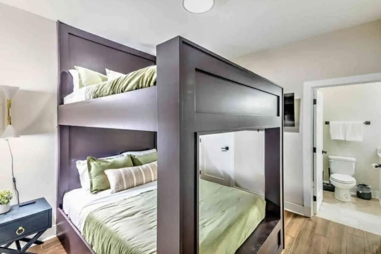 Luxury Four-Story Home, Rooftop Deck With Views, Pingpong! Sleeps 12! Nashville Exterior foto